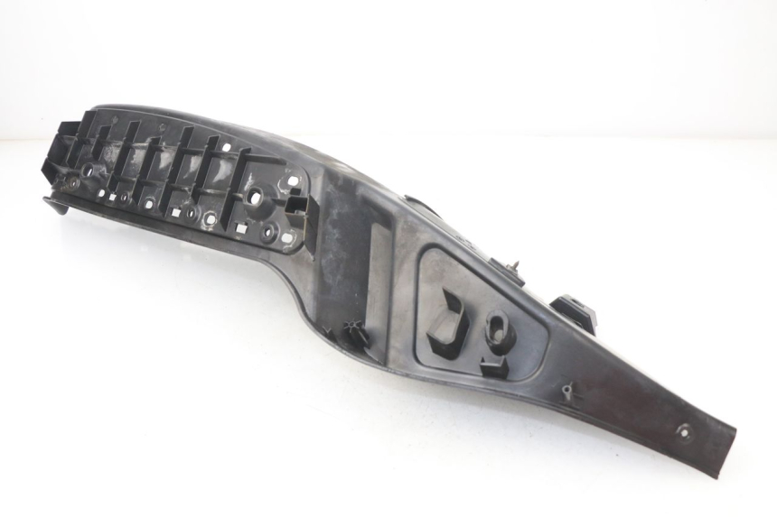 photo de MARCHE PIED DESTRO PIAGGIO MP3 LT 400 (2007 - 2012)