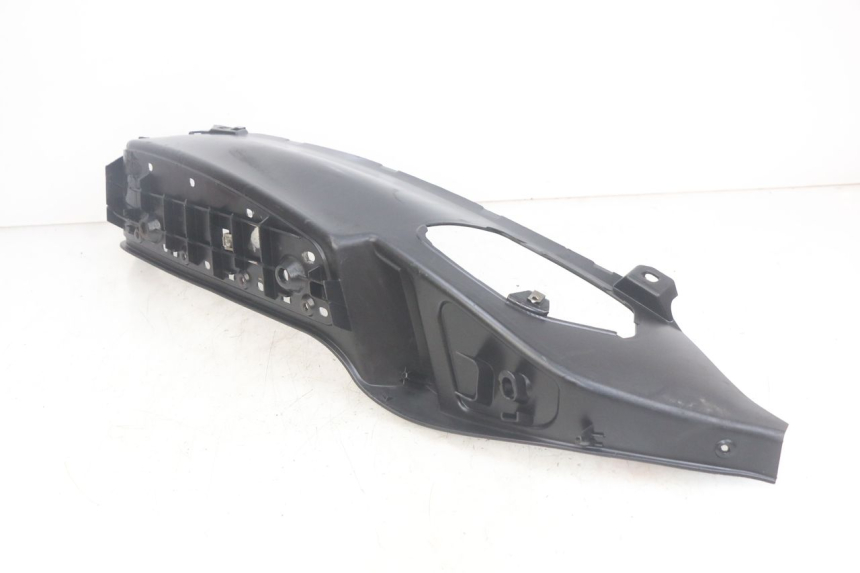photo de MARCHE PIED DESTRO PIAGGIO MP3 LT 400 (2007 - 2012)
