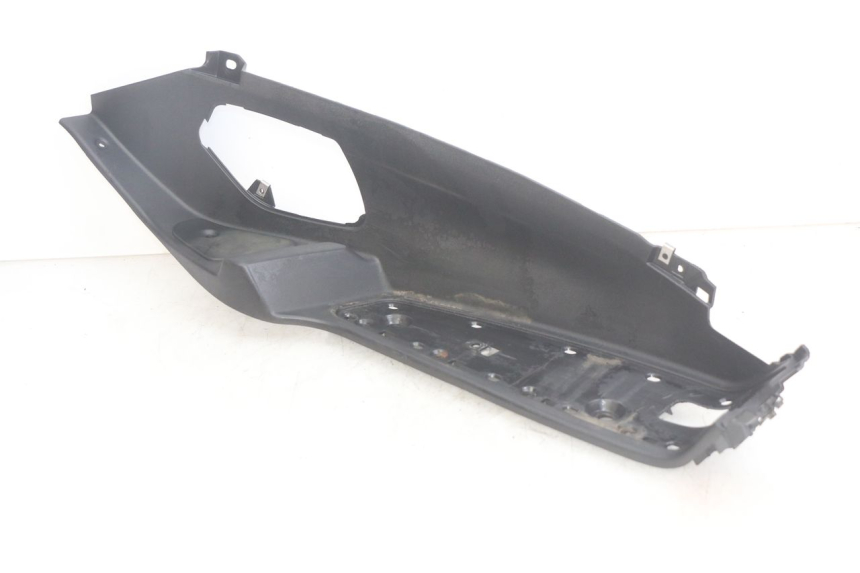 photo de MARCHE PIED DESTRO PIAGGIO MP3 LT 400 (2007 - 2012)
