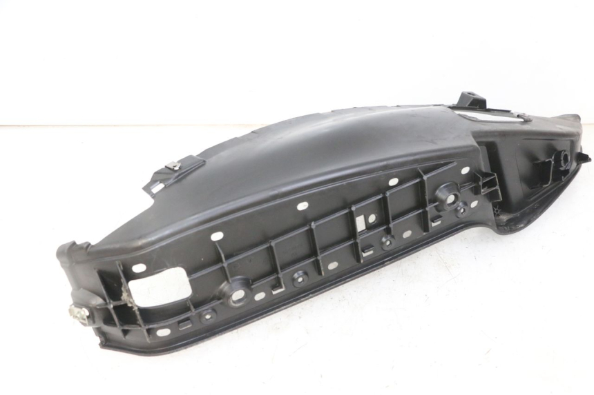 photo de CARENA PEDANA DESTRA PIAGGIO MP3 LT 300 (2010 - 2016)