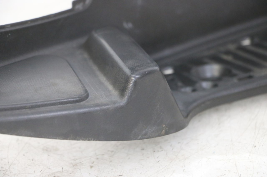 photo de CARENA PEDANA DESTRA PIAGGIO MP3 LT 300 (2010 - 2016)