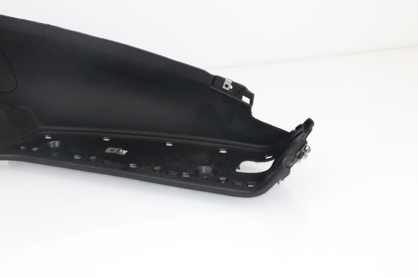 photo de MARCHE PIED DESTRO PIAGGIO MP3 LT 400 (2007 - 2012)