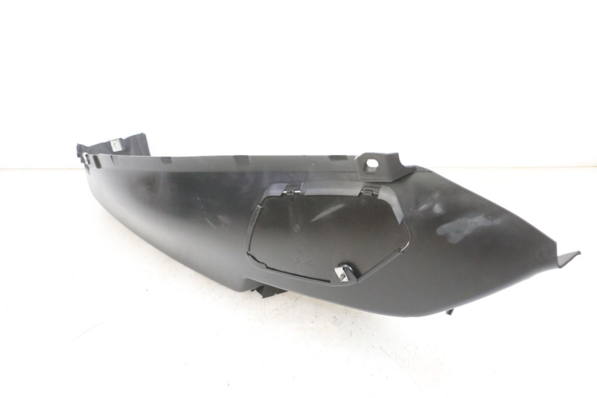 photo de MARCHE PIED DESTRO PIAGGIO MP3 RL 250 (2007 - 2010) - Vista d'insieme del prodotto