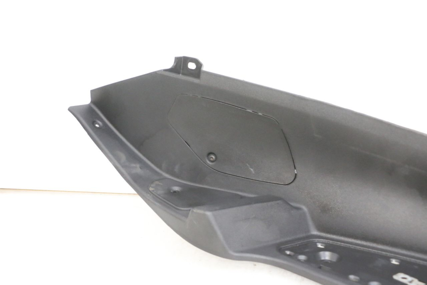 photo de MARCHE PIED DESTRO PIAGGIO MP3 RL 250 (2007 - 2010) - Marcature e riferimenti originali