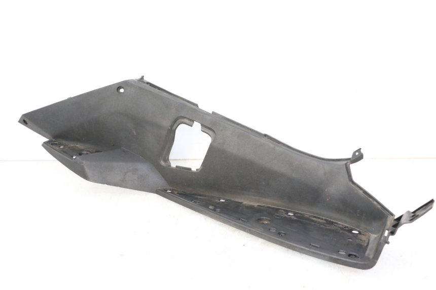 photo de Pedana destra PEUGEOT SATELIS COMPRESSOR K15 125 (2006 - 2009)