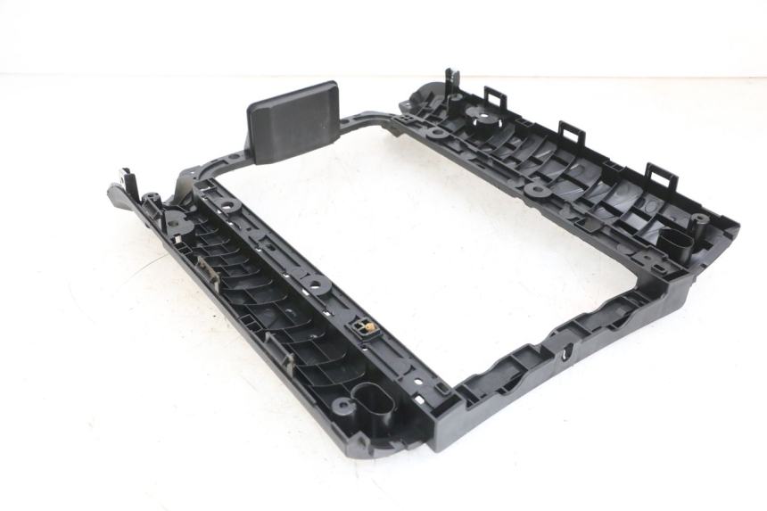 photo de CARENA PEDANA SEGWAY NINEBOT E125S 1 (2022 - 2026) - Altra vista dell'articolo