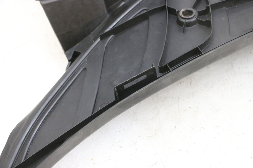 photo de PEDANA PEUGEOT ELYSEO 125 (1999 - 2004) - Primo piano ad alta risoluzione