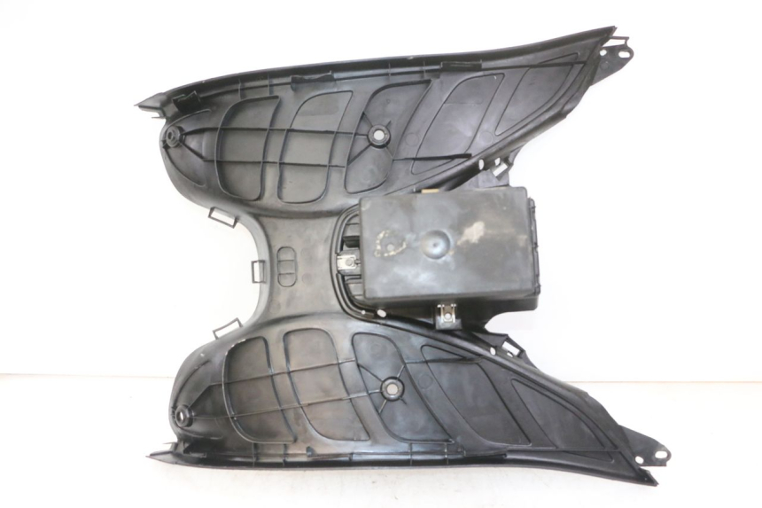 photo de CARENA PEDANA PEUGEOT ELYSTAR 125 (2002 - 2007)