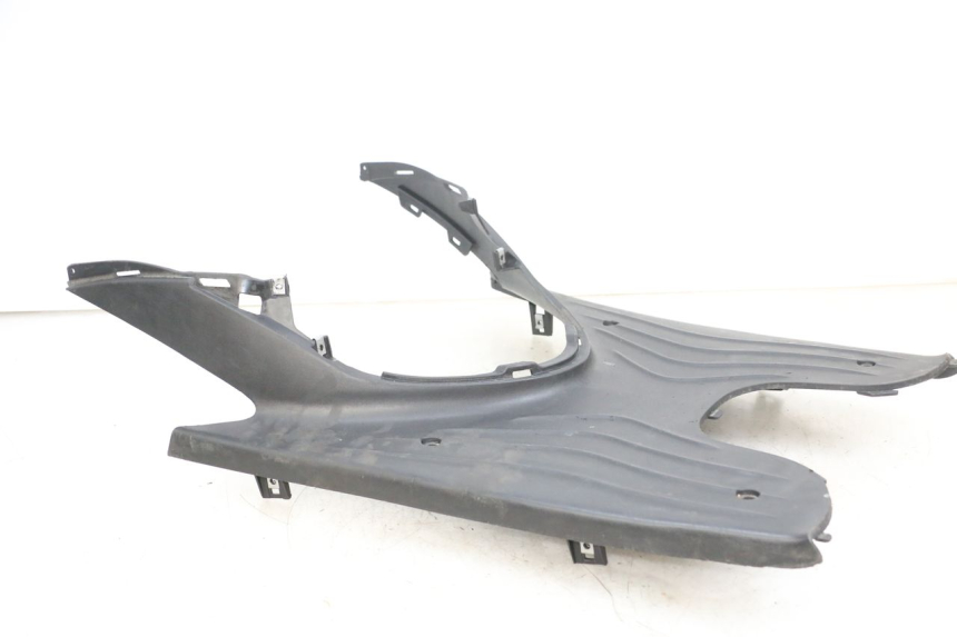 photo de PEDANE PIAGGIO FLY 4T 50 (2013 - 2017) - Primo piano tecnico