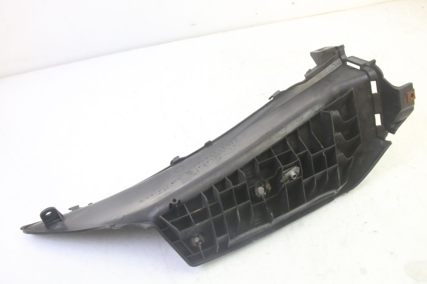 photo de PEDANA SINISTRA SUZUKI BURGMAN 125 (2007 - 2014)