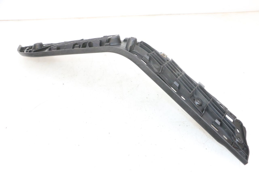 photo de PEDANA SINISTRA SUZUKI BURGMAN 650 (2013 - 2020)