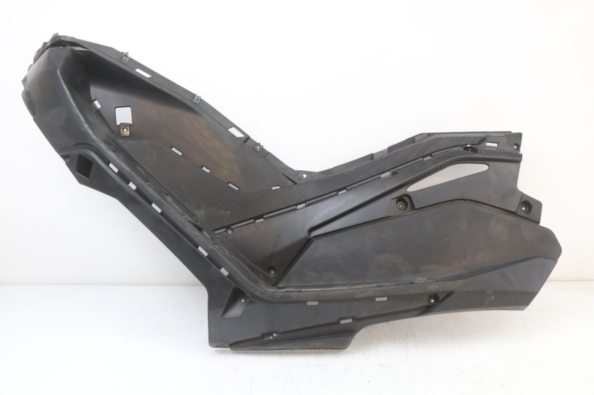 photo de CARENA PEDANA SINISTRA LONGJIA EASY MAX 125 (2020 - 2024)