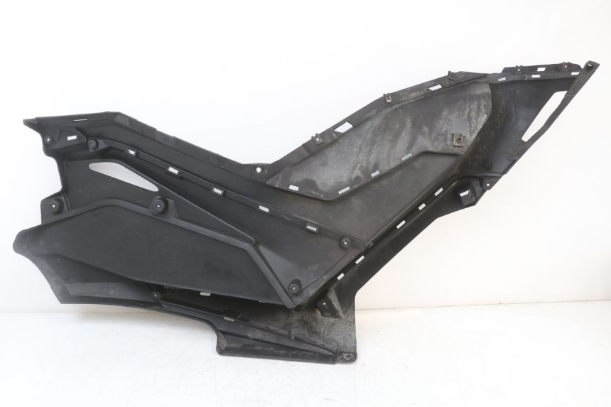 photo de CARENA PEDANA SINISTRA LONGJIA EASY MAX 125 (2020 - 2024)