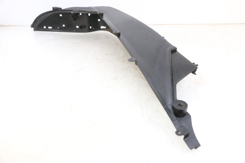 photo de CARENA PEDANA SINISTRA JM MOTORS GTS 125 (2015 - 2019) - Zoom sullo stato d'uso