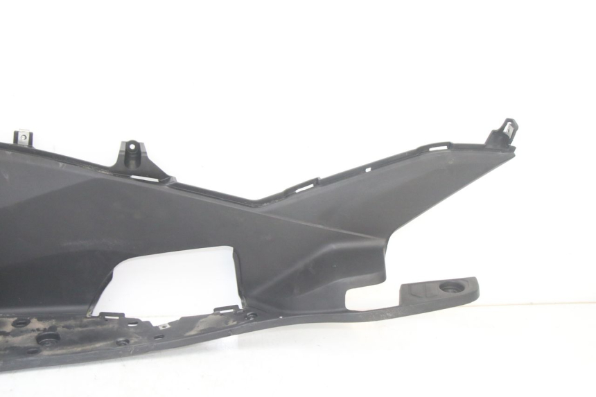 photo de CARENA PEDANA SINISTRA HONDA PCX (JF57/JF64) 125 (2014 - 2018)