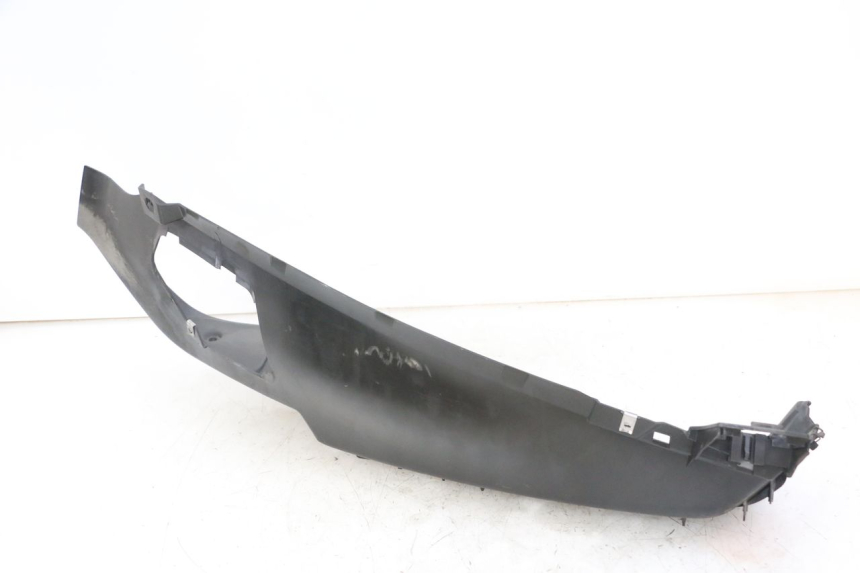 photo de CARENA PEDANA SINISTRA PIAGGIO MP3 LT 300 (2010 - 2016)
