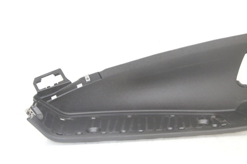 photo de PEDANA SINISTRA PIAGGIO MP3 500 (2014 - 2016)