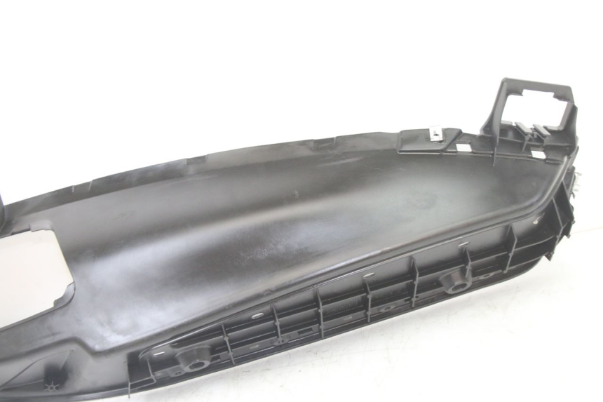 photo de PEDANA SINISTRA PIAGGIO MP3 500 (2014 - 2016)