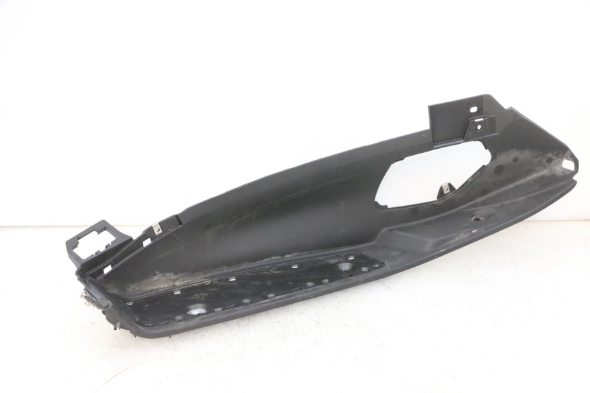 photo de CARENA PEDANA SINISTRA PIAGGIO MP3 500 (2016 - 2018) - Vista principale