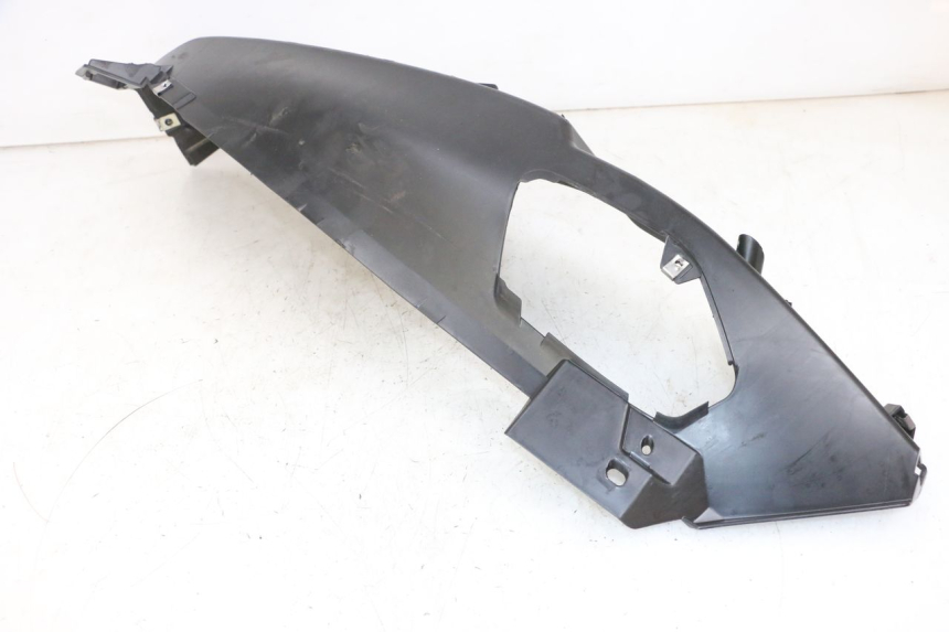 photo de CARENA PEDANA SINISTRA PIAGGIO MP3 500 (2016 - 2018) - Altra angolazione