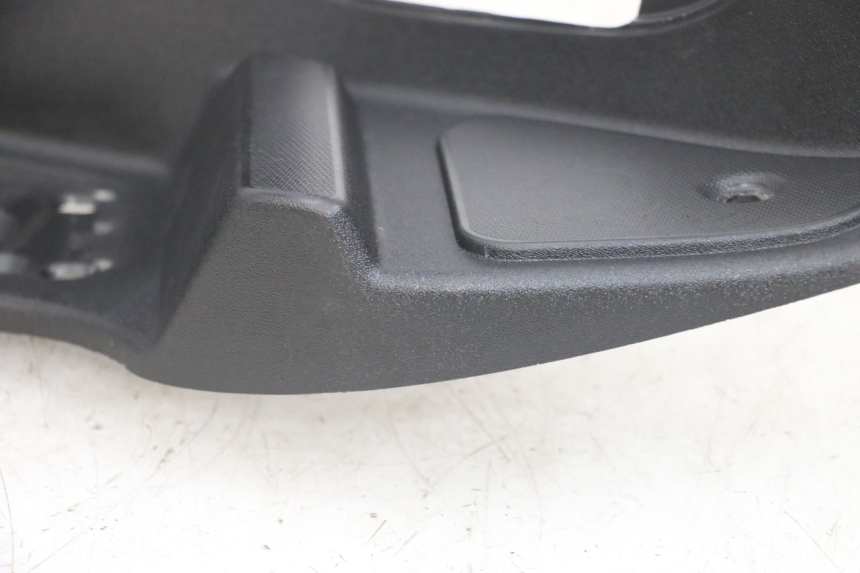 photo de CARENA PEDANA SINISTRA PIAGGIO MP3 RL 250 (2007 - 2010) - Stato della superficie e materiale