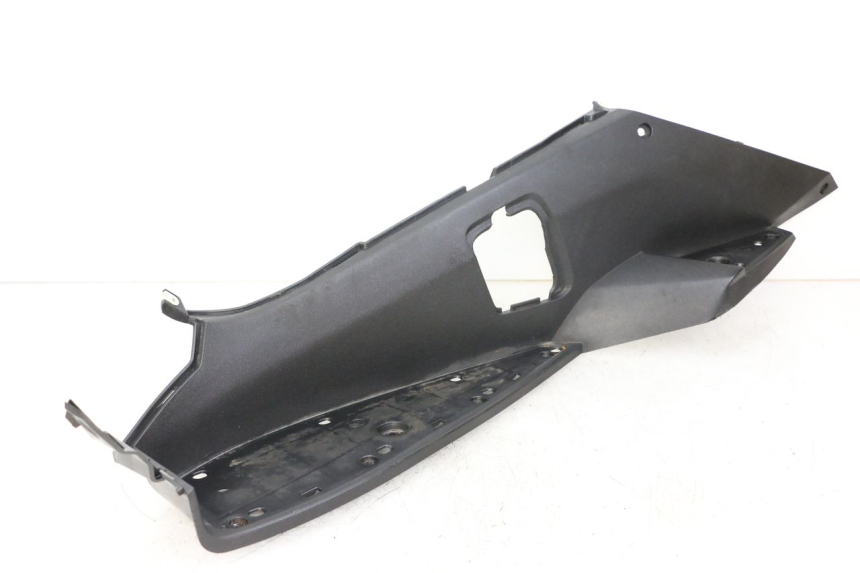 photo de PEDANA SINISTRA PEUGEOT SATELIS COMPRESSOR K15 125 (2006 - 2009)