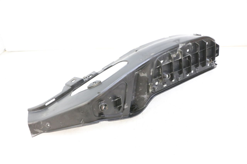 photo de MARCHE PIED SINISTRO PIAGGIO X8 125 (2004 - 2007)
