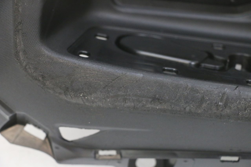 photo de CARENA PEDANA SINISTRA YAMAHA TRICITY 300 (2020 - 2024) - Ispezione visiva dettagliata