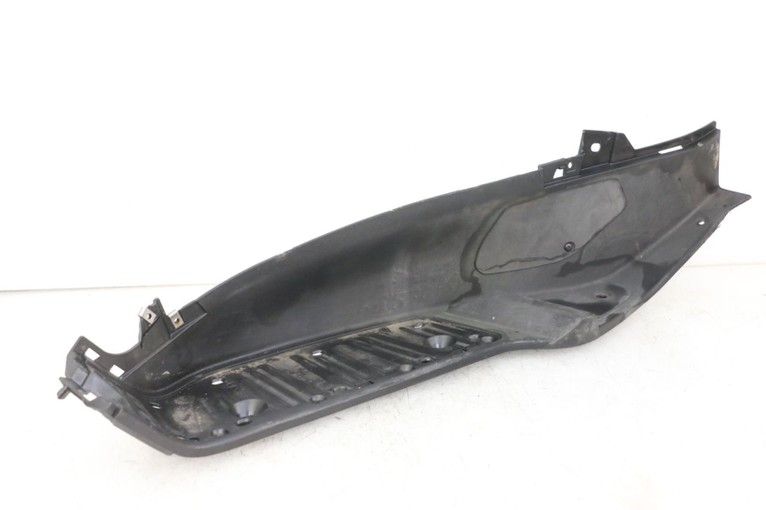 photo de PEDANA SINISTRA PIAGGIO XEVO - X EVO 125 (2007 - 2016) - Primo piano tecnico