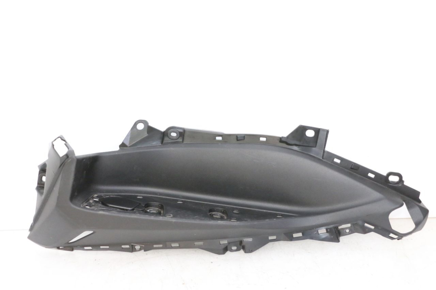 photo de CARENA PEDANA SINISTRA YAMAHA XMAX X-MAX 125 (2021 - 2025)
