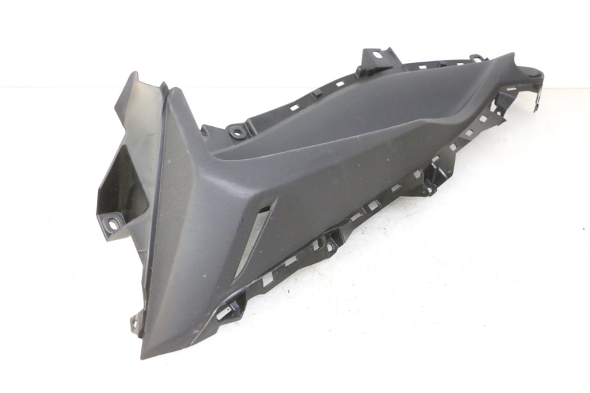 photo de CARENA PEDANA SINISTRA YAMAHA XMAX X-MAX 125 (2021 - 2025)