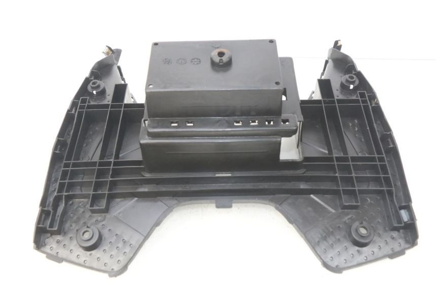 photo de Pedana KYMCO SUPER 8 4T 50 (2018 - 2020)