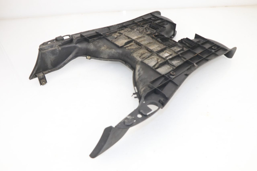 photo de CARENA PEDANA PIAGGIO LIBERTY 4T 50 (2009 - 2015)