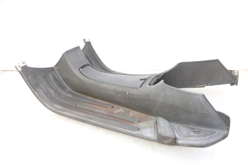 photo de CARENA PEDANA PIAGGIO LXV 4T 50 (2009 - 2013)