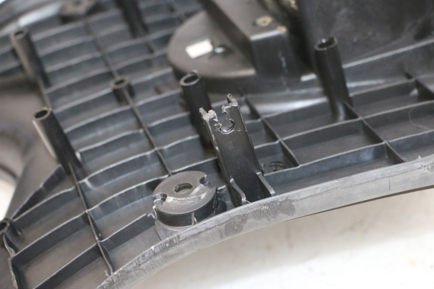 photo de CARENA PEDANA YAMAHA NEO'S NEOS 2T 50 (1998 - 2007) - Ricambio usato controllato