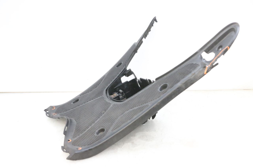 photo de CARENA PEDANA YAMAHA NEOS NEO'S 4T 50 (2008 - 2016) - Primo piano ad alta risoluzione