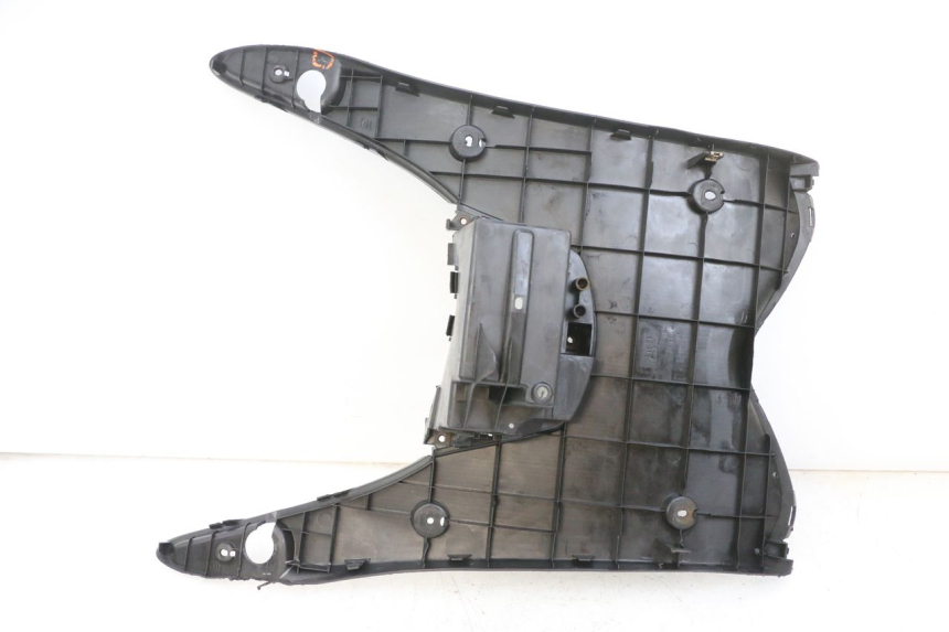 photo de CARENA PEDANA YAMAHA NEOS NEO'S 4T 50 (2008 - 2016) - Stato della superficie e materiale