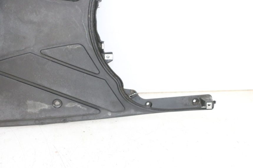 photo de Pedana PIAGGIO NEW TYPHOON 50 (2018 - 2021) - Marcature e riferimenti originali