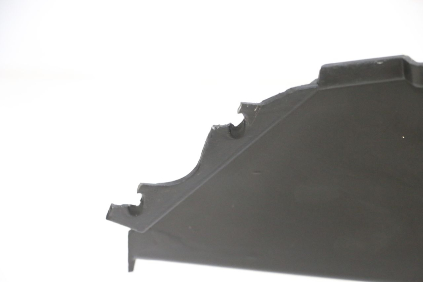 photo de CARENA PEDANA JM MOTORS OLDIES GT 4T 50 (2018 - 2025) - Dettaglio del componente