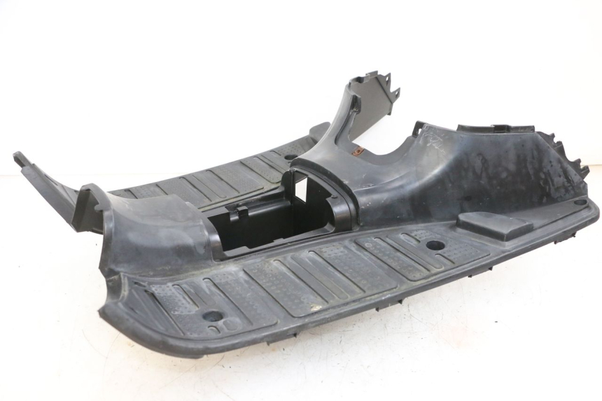 photo de CARENA PEDANA JM MOTORS OLDIES GT 4T 50 (2018 - 2025) - Vista d'insieme del prodotto