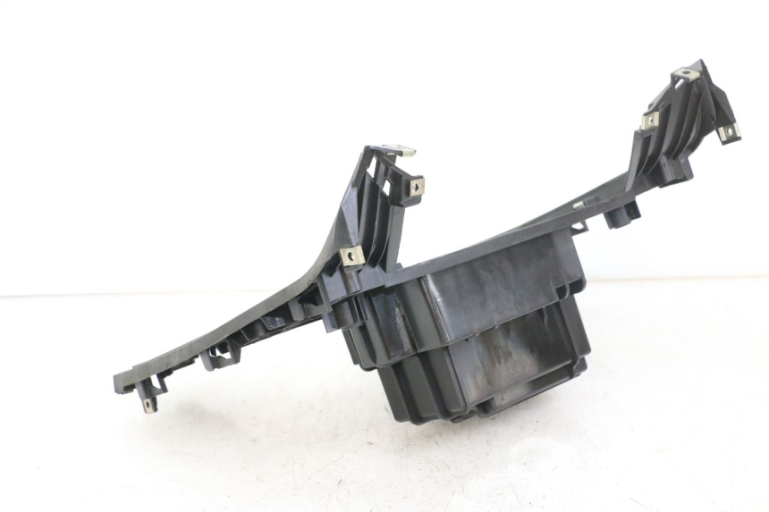 photo de CARENA PEDANA PEUGEOT BELVILLE 125 (2017 - 2021)