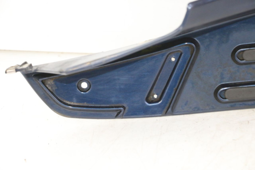 photo de CARENA PEDANA PIAGGIO VESPA LX 150 (2005 - 2013)