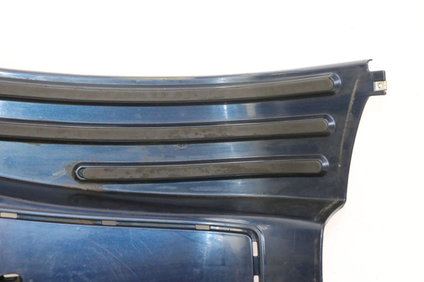 photo de CARENA PEDANA PIAGGIO VESPA LX 150 (2005 - 2013)