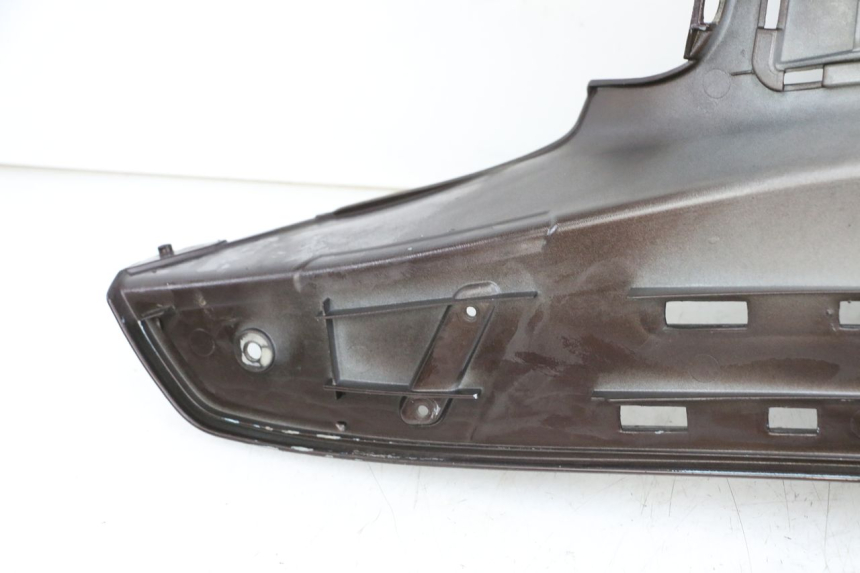 photo de CARENA PEDANA PIAGGIO VESPA LX IE 125 (2010 - 2012)