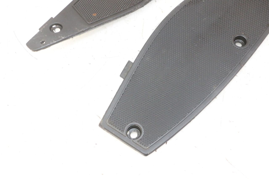 photo de CARENA PEDANA GILERA RUNNER SL 50 (2006 - 2009)