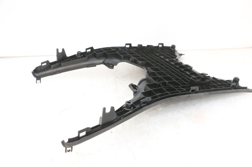 photo de CARENA PEDANA DAELIM S1 125 (2007 - 2016) - Primo piano tecnico