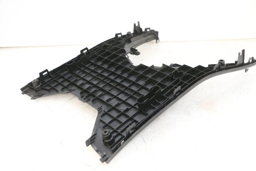 photo de CARENA PEDANA DAELIM S1 125 (2007 - 2016) - Stato della superficie e materiale