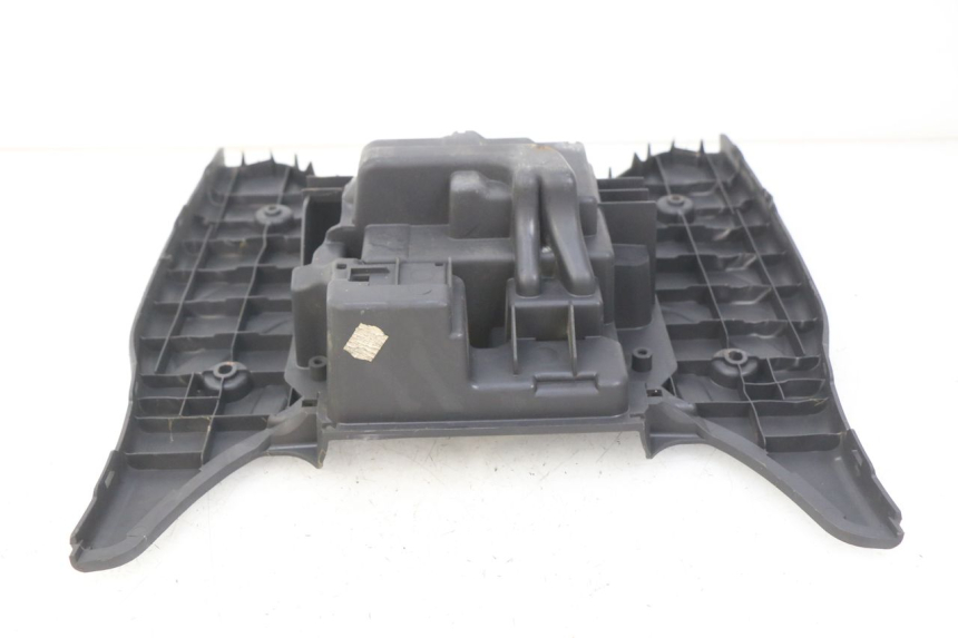 photo de PEDANA SUZUKI SIXTEEN 125 (2008 - 2010)