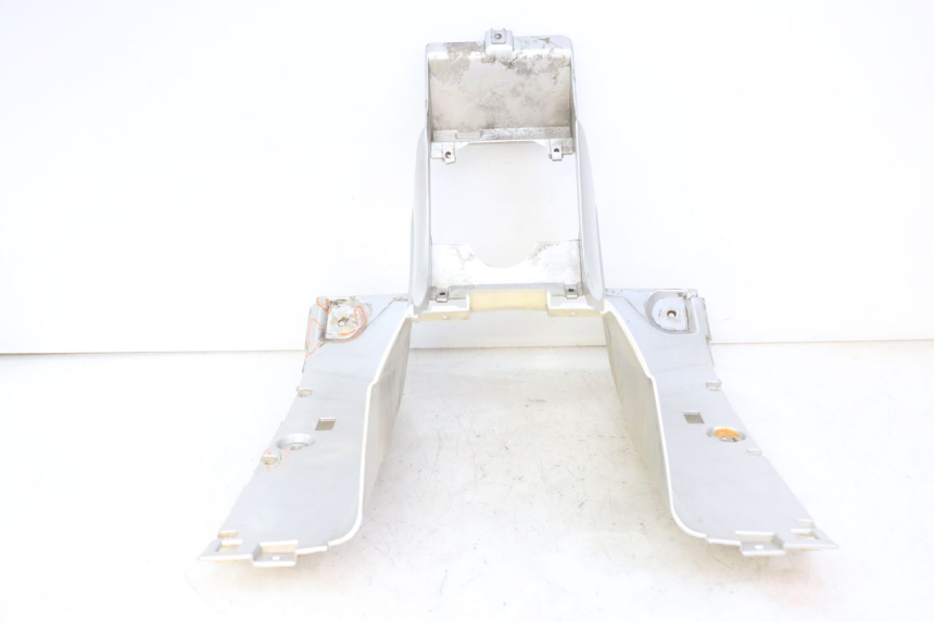 photo de CARENA PEDANA PIAGGIO SUPER LX 125 (2000 - 2003)