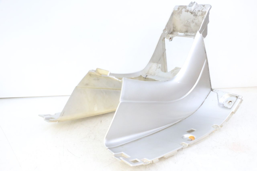 photo de CARENA PEDANA PIAGGIO SUPER LX 125 (2000 - 2003)